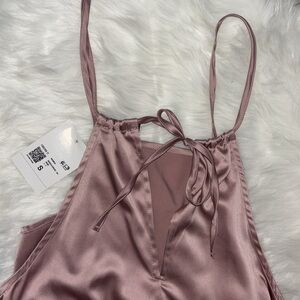 Forever 21 halter dress size small